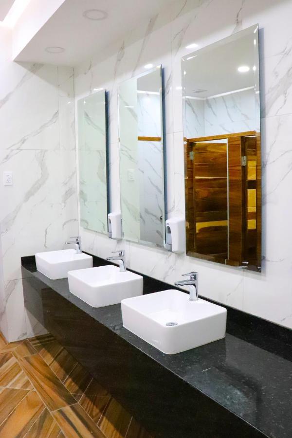 Hotel Bugari Aeropuerto Guadalajara Las Pintas Ngoại thất bức ảnh