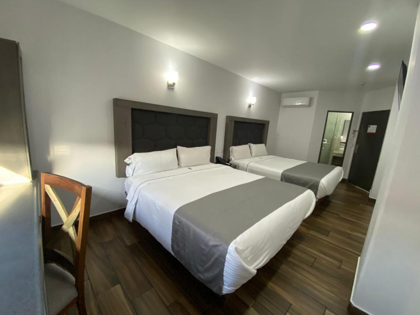 Hotel Bugari Aeropuerto Guadalajara Las Pintas Ngoại thất bức ảnh