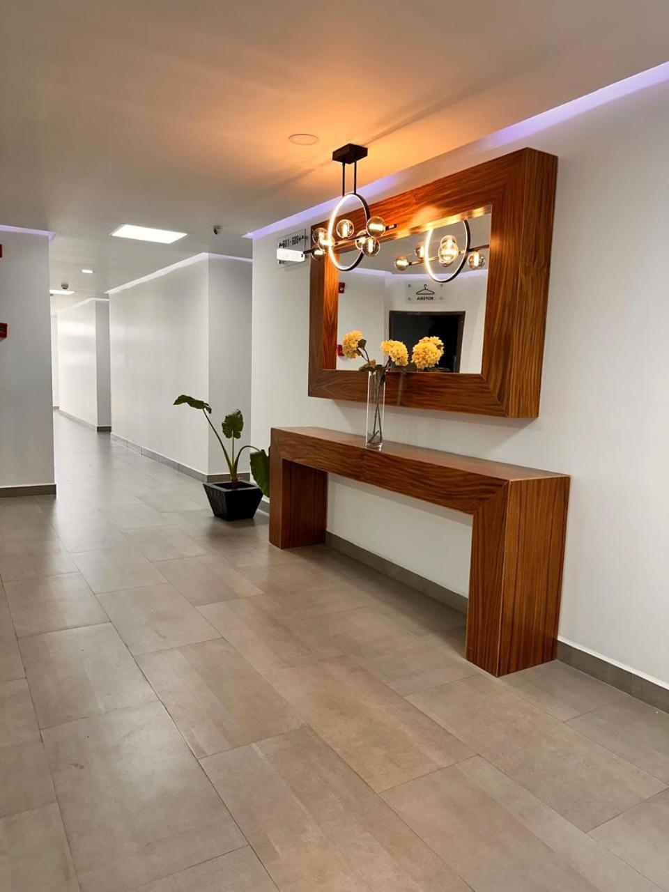 Hotel Bugari Aeropuerto Guadalajara Las Pintas Ngoại thất bức ảnh
