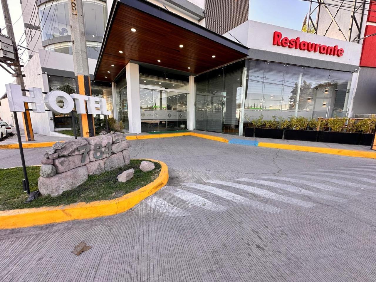 Hotel Bugari Aeropuerto Guadalajara Las Pintas Ngoại thất bức ảnh